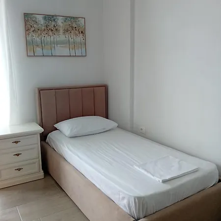 Mimi's Apartments, Apartamento