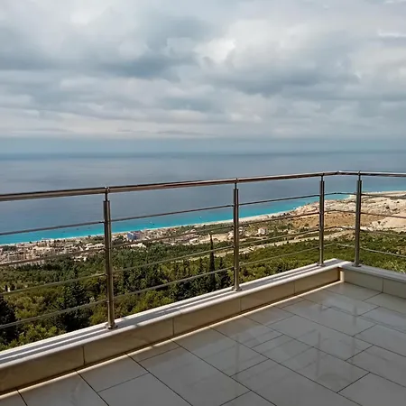 Mimi's Apartments, شقة بالاسي